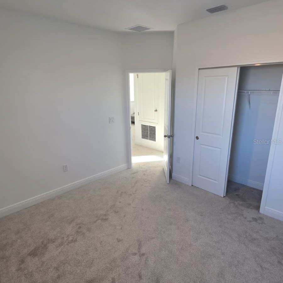 Image 33 of 39 For 2068 Asher Avenue