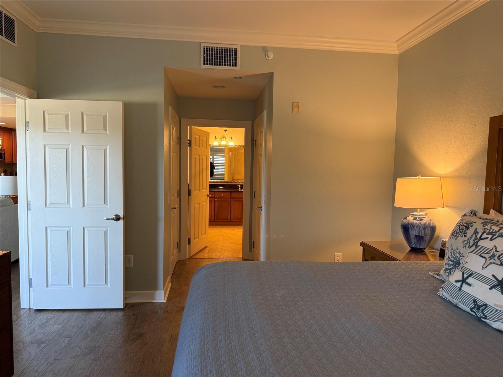 Image 22 of 67 For 1356 Centre Court Ridge Drive 204