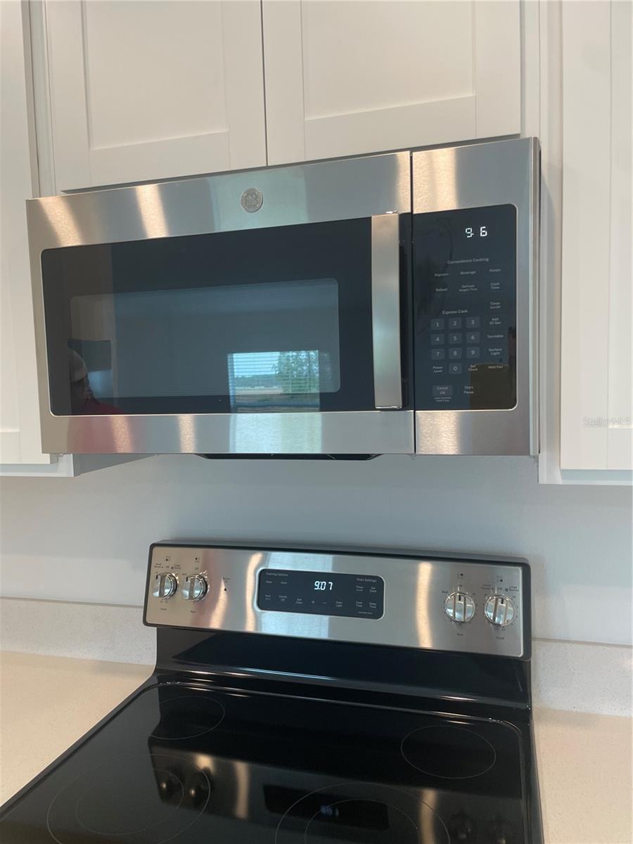 Image 10 of 17 For 612 Daring Drive