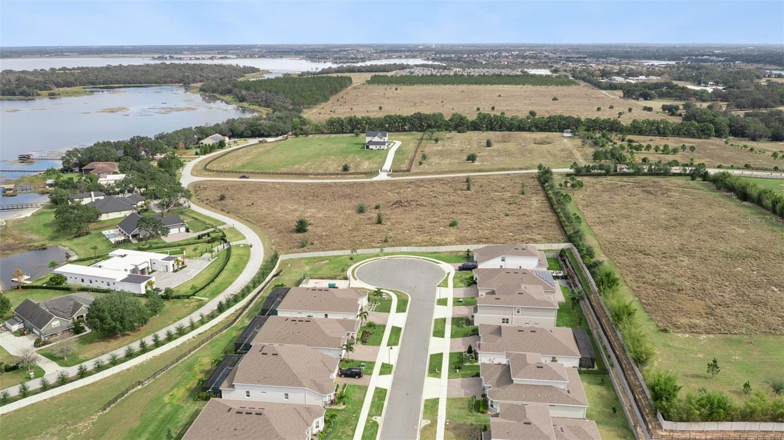 Image 18 of 24 For 11801 Flynn Court