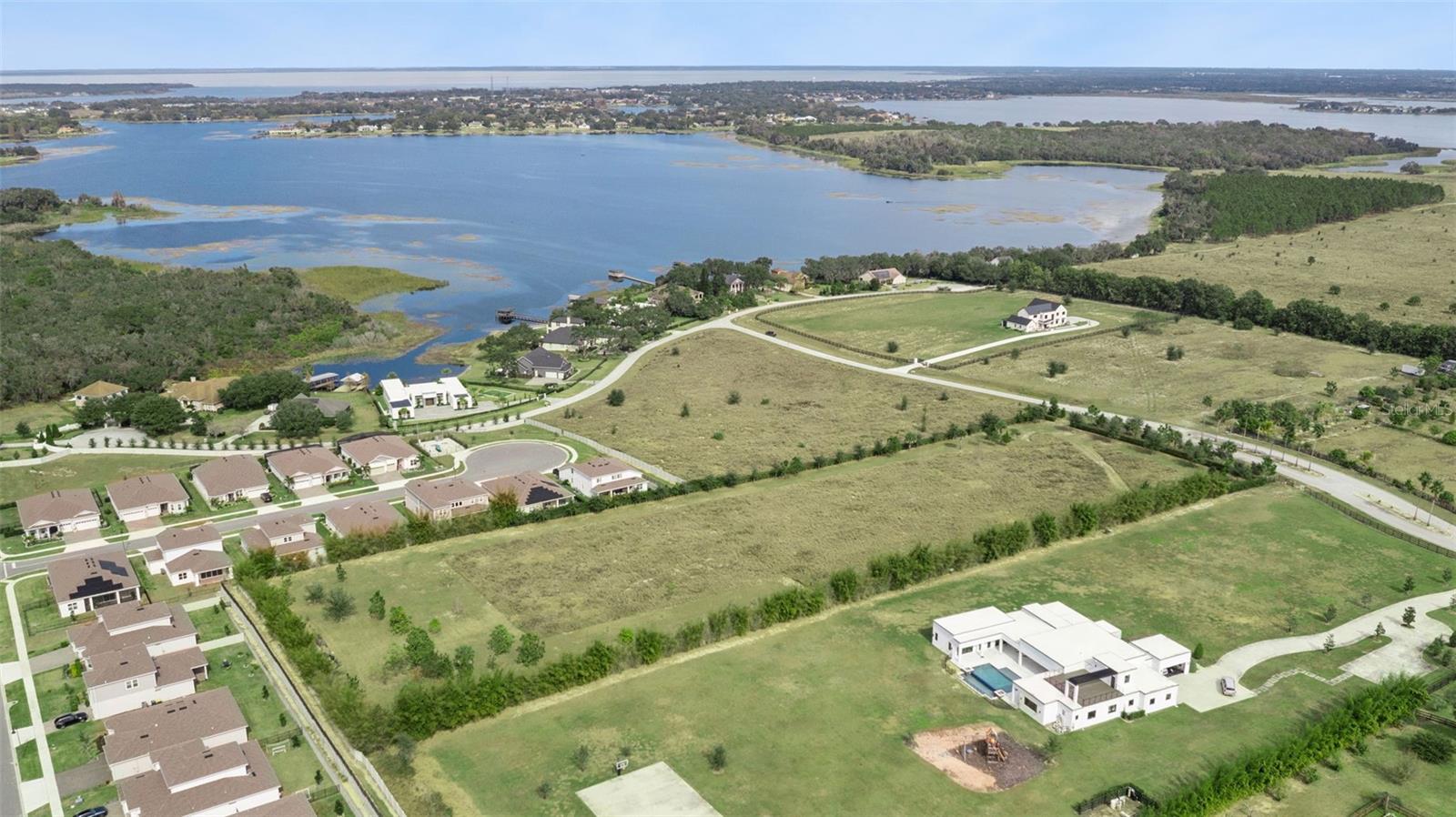 Image 20 of 24 For 11801 Flynn Court