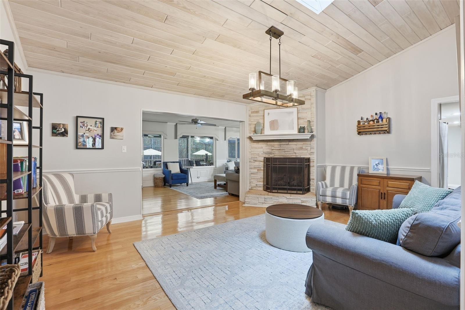 Image 14 of 63 For 138 Wagon Wheel Way