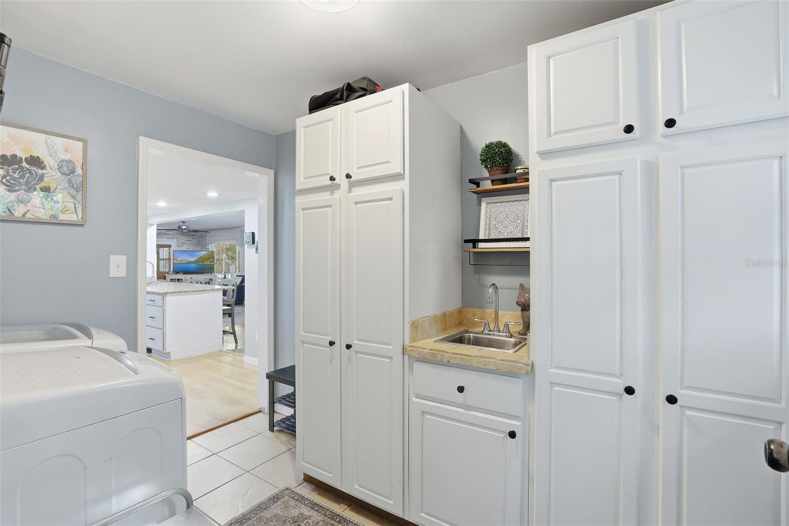 Image 22 of 63 For 138 Wagon Wheel Way