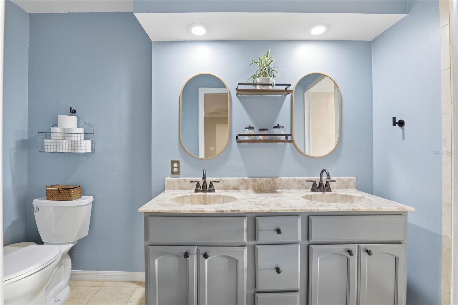 Image 32 of 63 For 138 Wagon Wheel Way