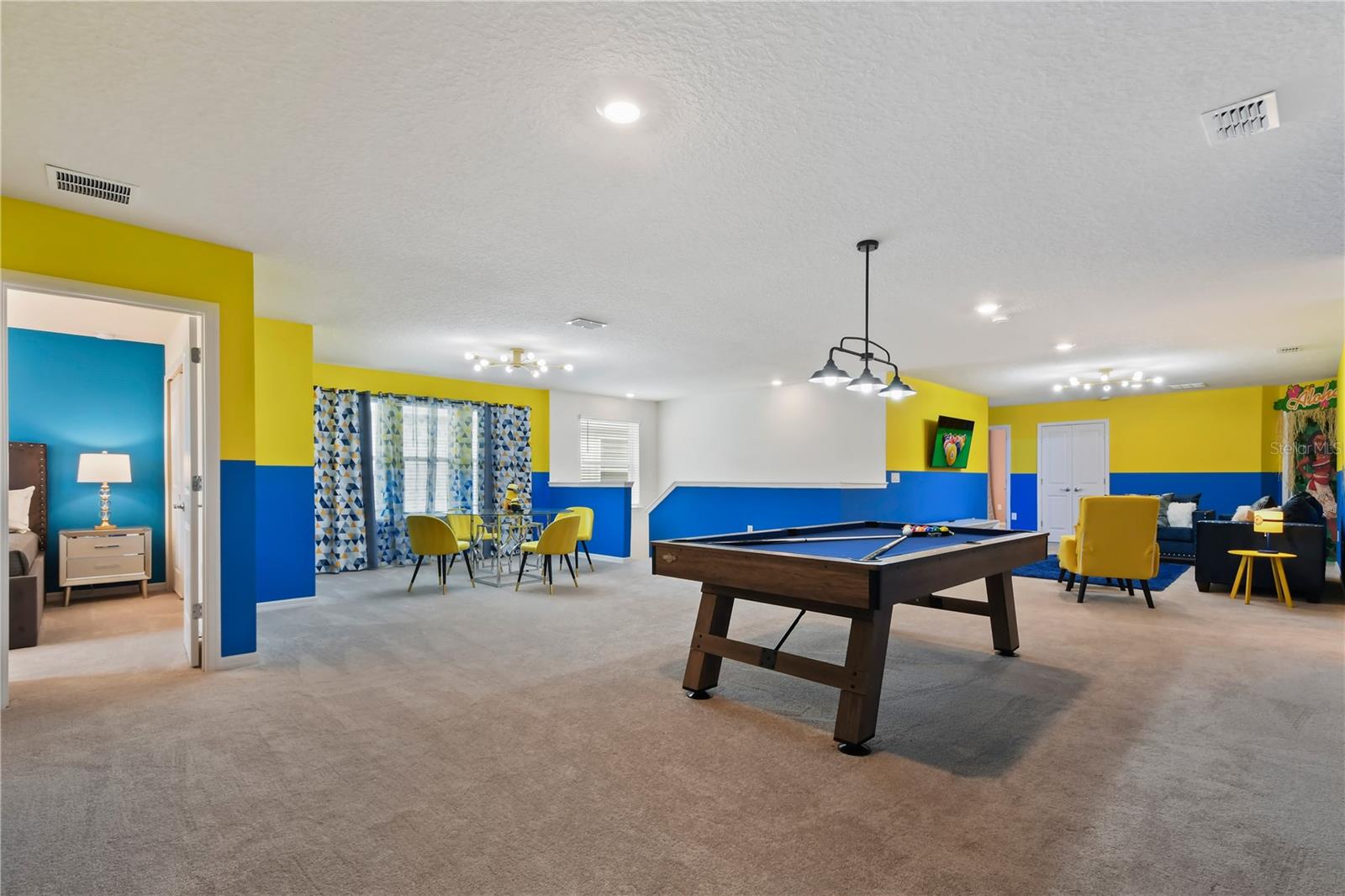 Image 32 of 65 For 2176 Lelani Circle