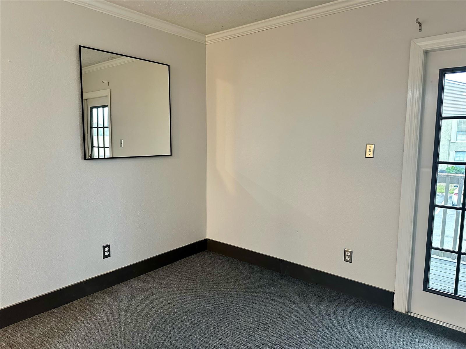 Image 9 of 18 For 435 Wymore Road 201