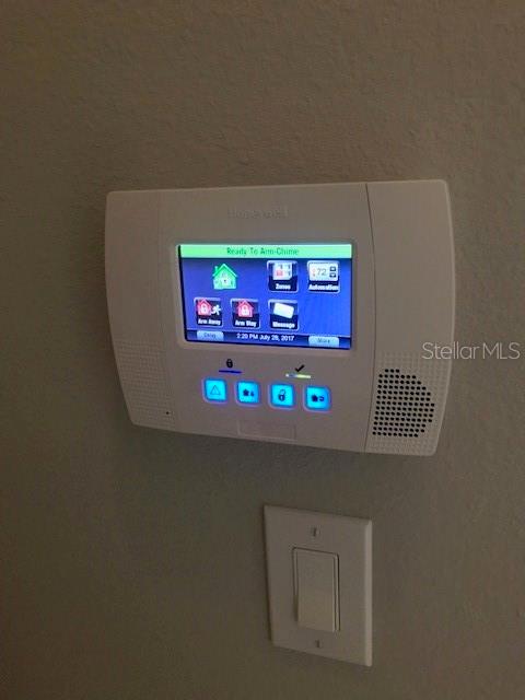 Image 23 of 25 For 8549 Pinter Street