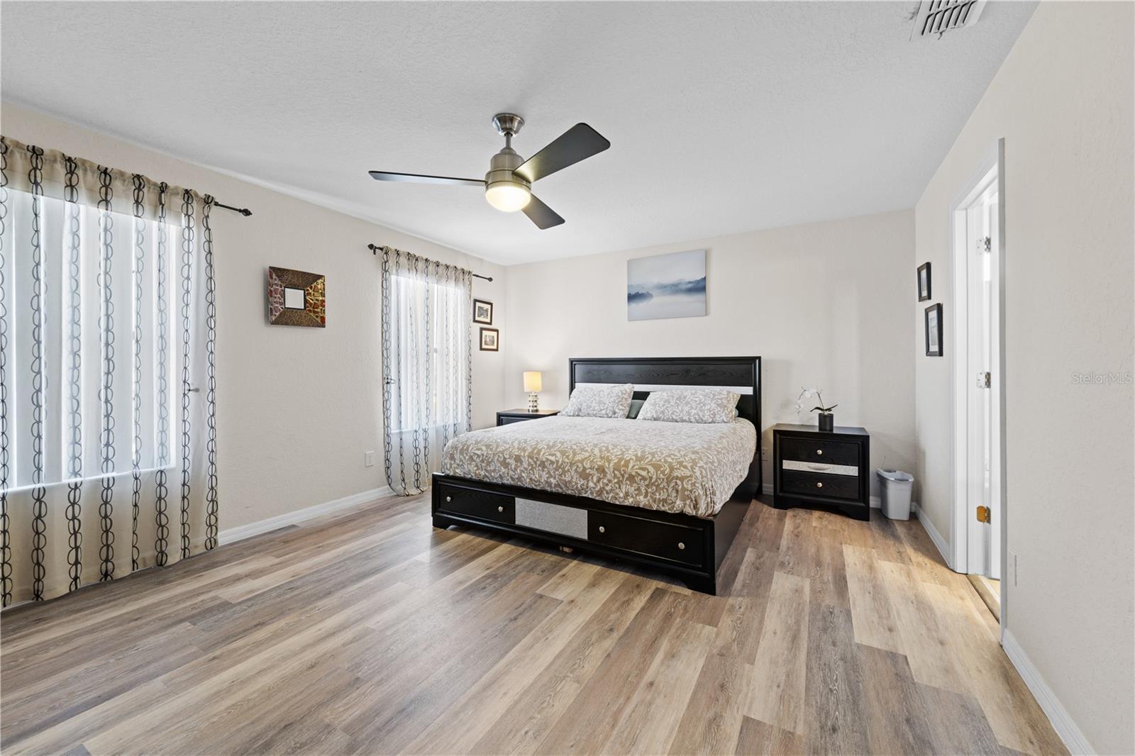 Image 31 of 65 For 114 Summer Place Loop