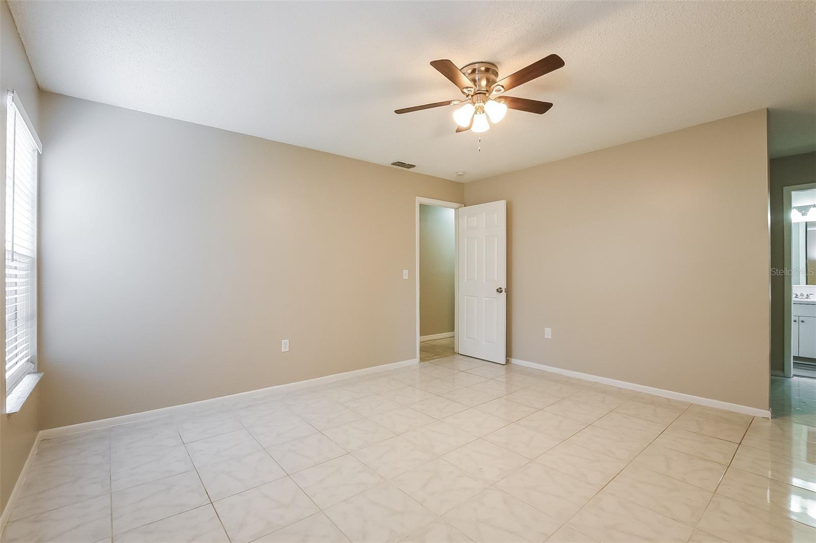 Image 11 of 21 For 5331 Broken Pine Circle