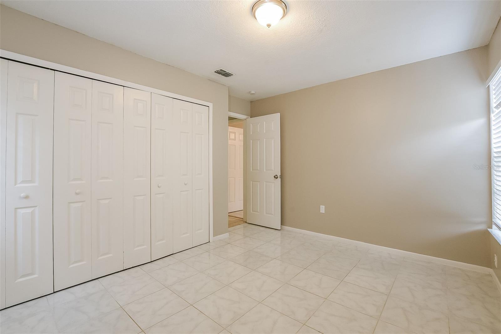 Image 15 of 21 For 5331 Broken Pine Circle