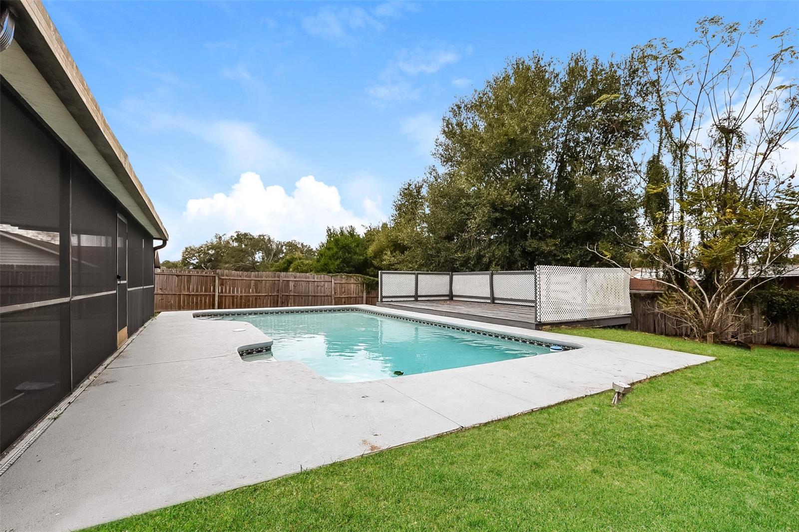 Image 19 of 21 For 5331 Broken Pine Circle