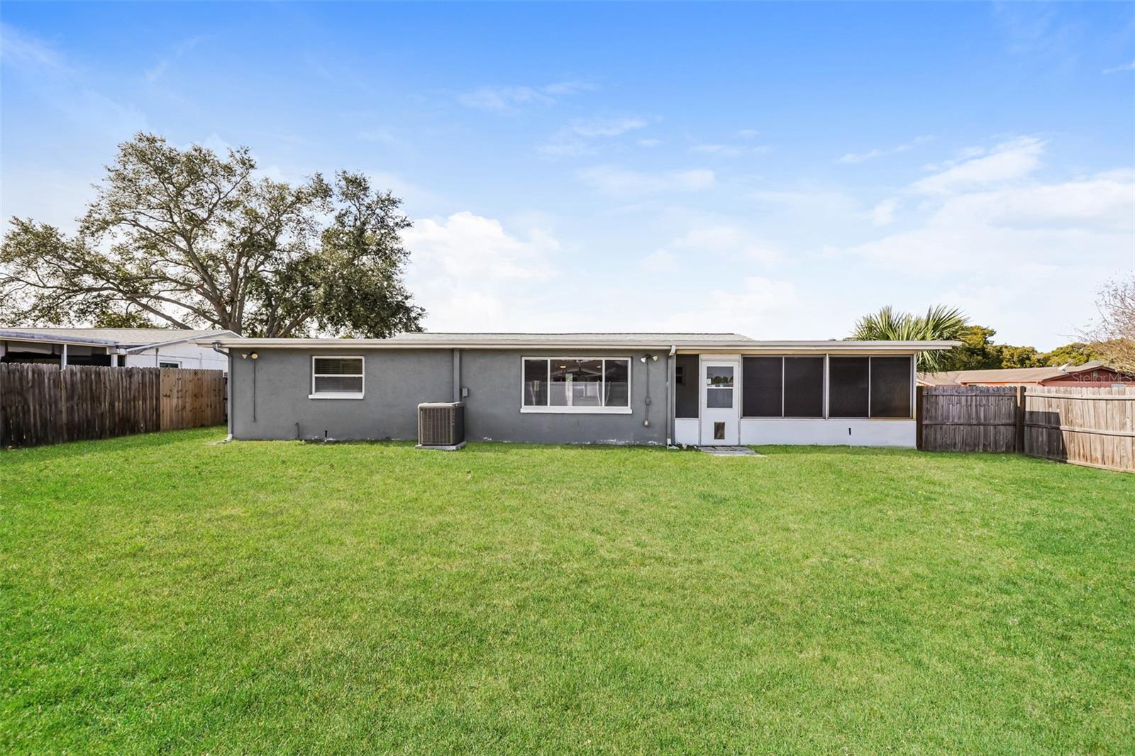 Image 20 of 21 For 9436 Legend Lane