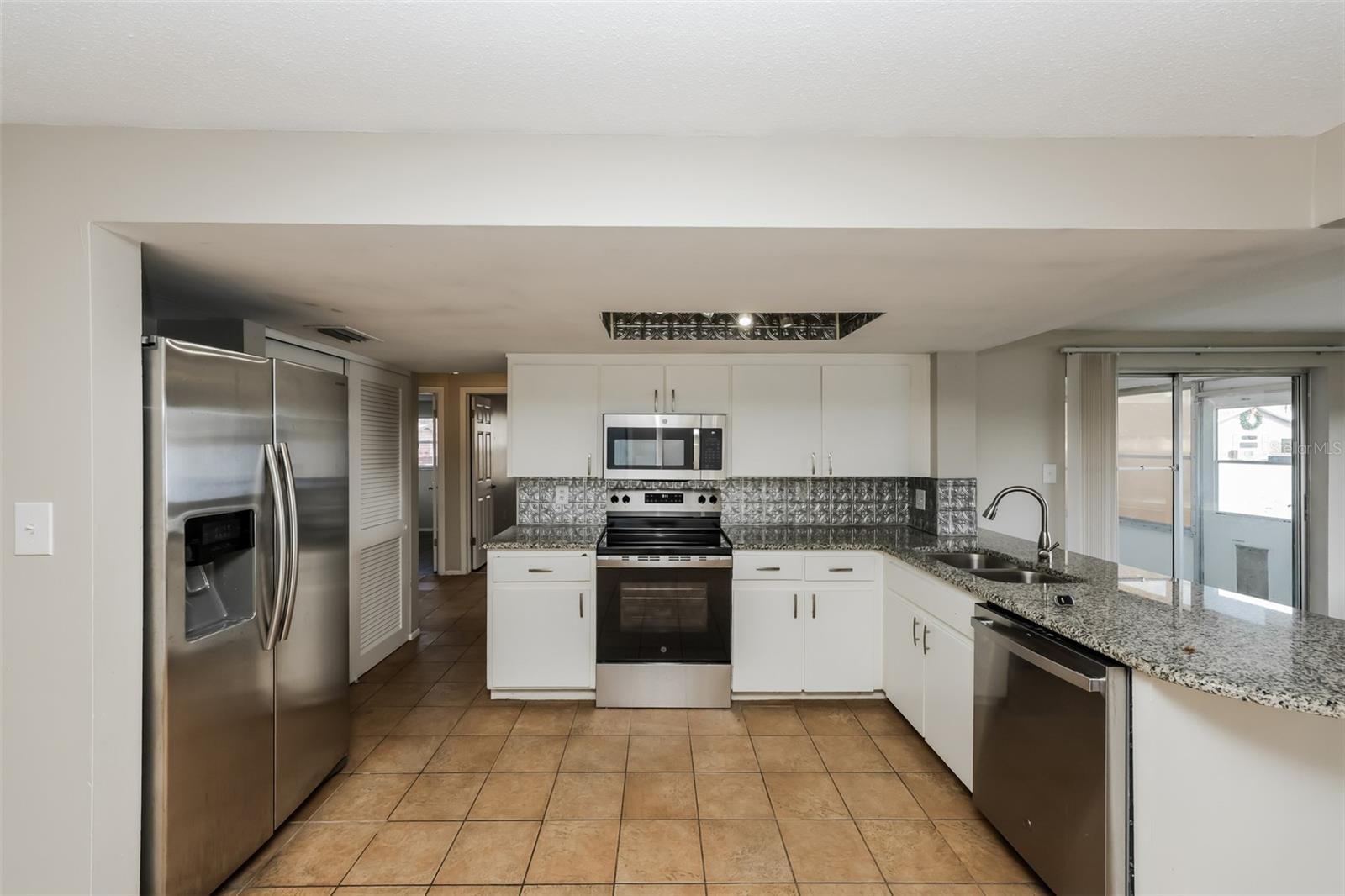 Image 8 of 21 For 9436 Legend Lane