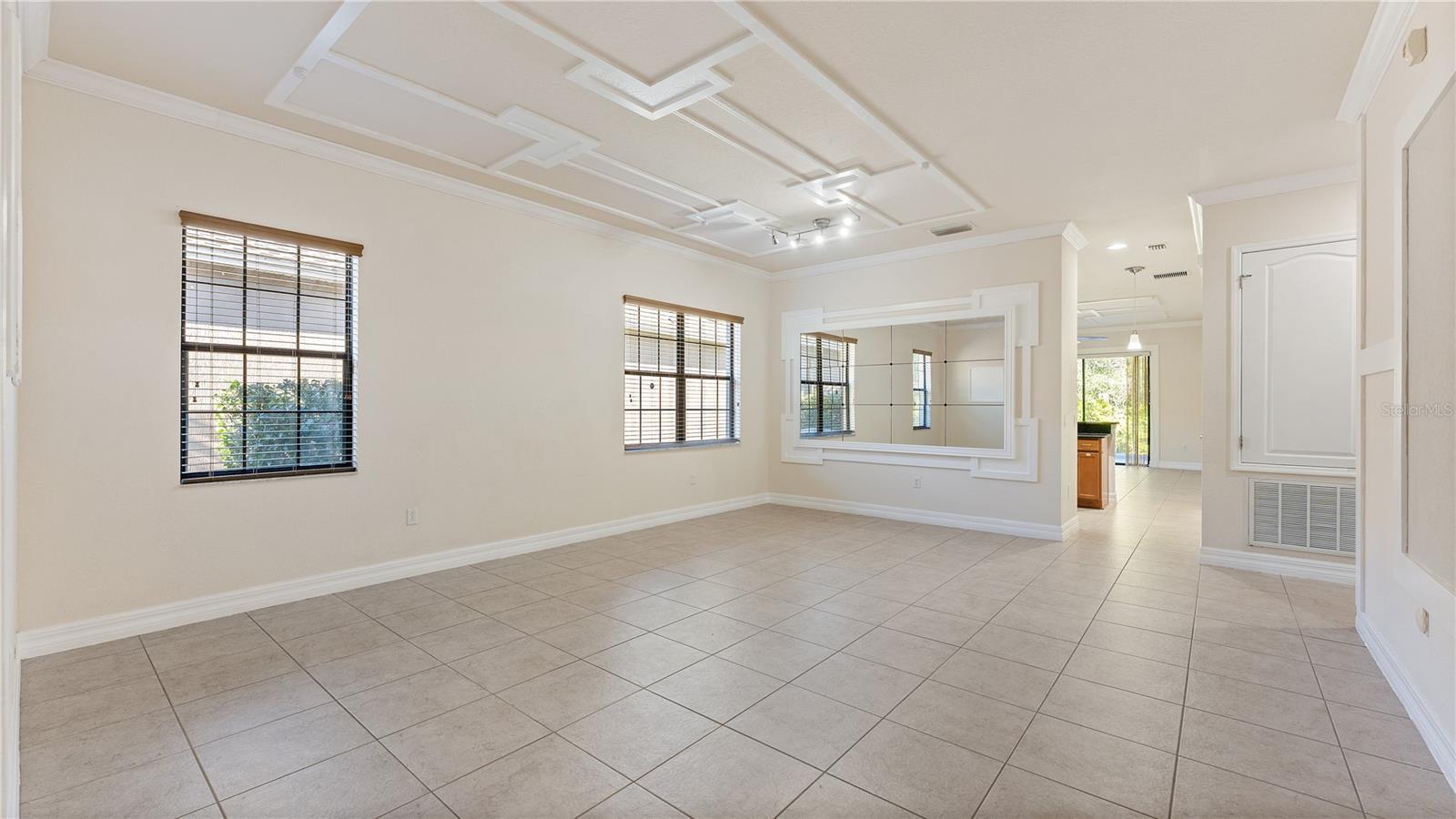 Image 17 of 40 For 10706 Willow Ridge Loop