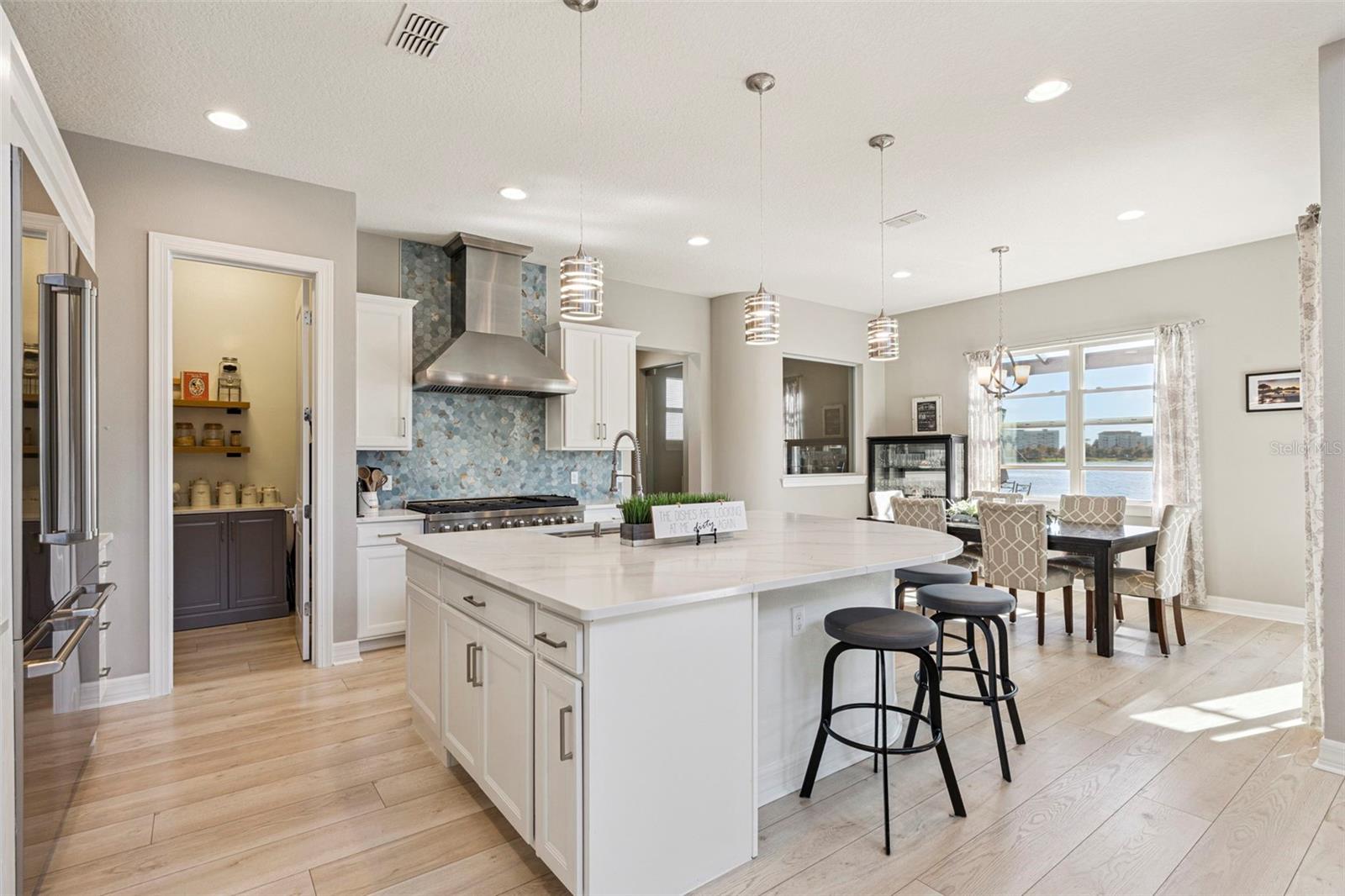 Image 14 of 73 For 10824 Lemon Lake Boulevard