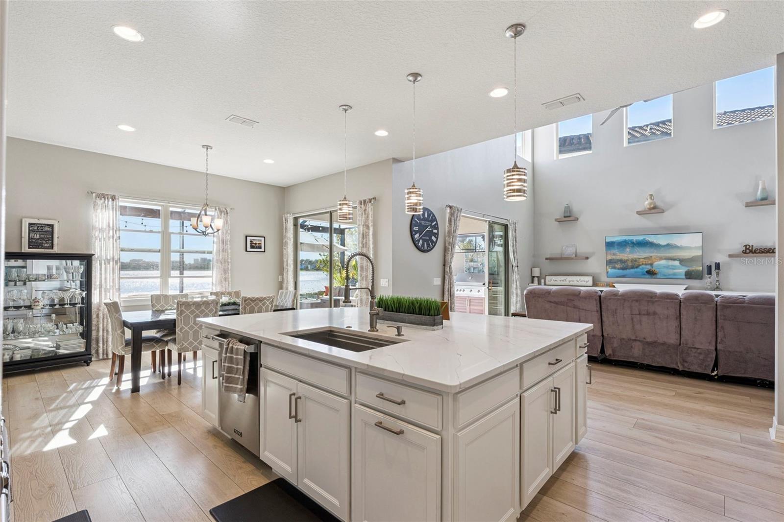 Image 15 of 73 For 10824 Lemon Lake Boulevard