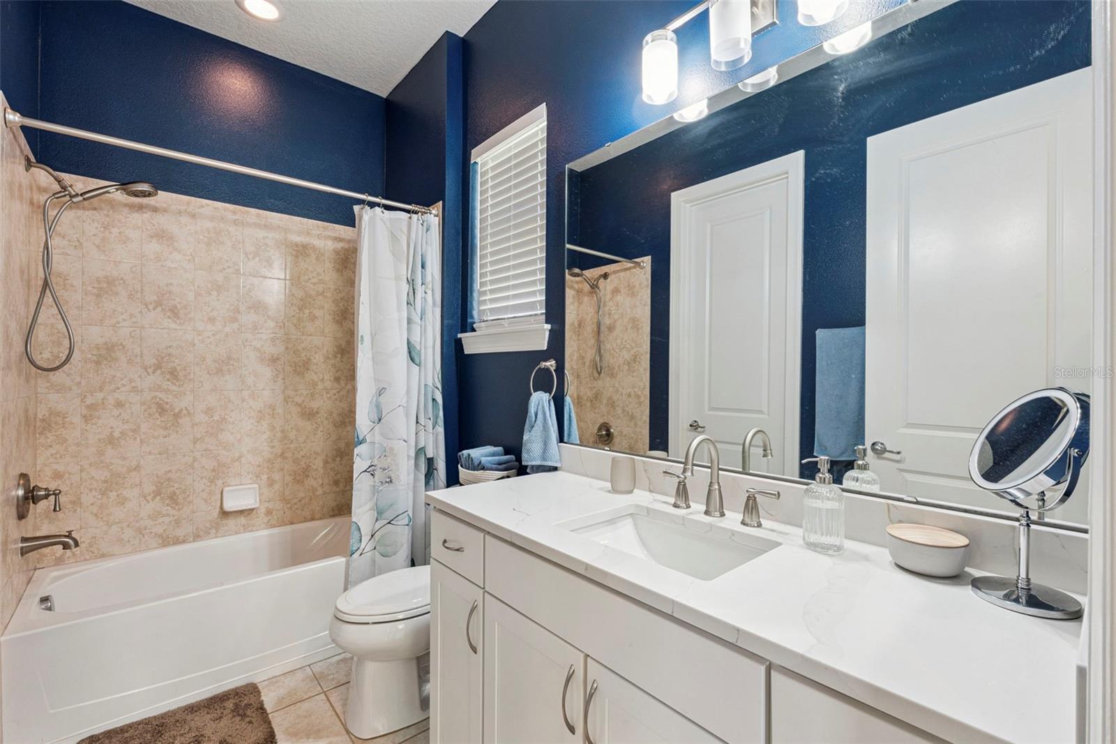 Image 26 of 73 For 10824 Lemon Lake Boulevard