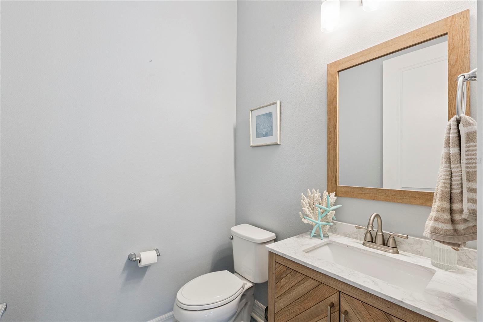 Image 27 of 73 For 10824 Lemon Lake Boulevard