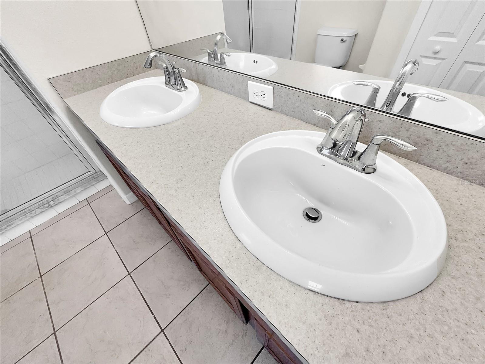 Image 14 of 29 For 13529 Fladgate Mark Drive