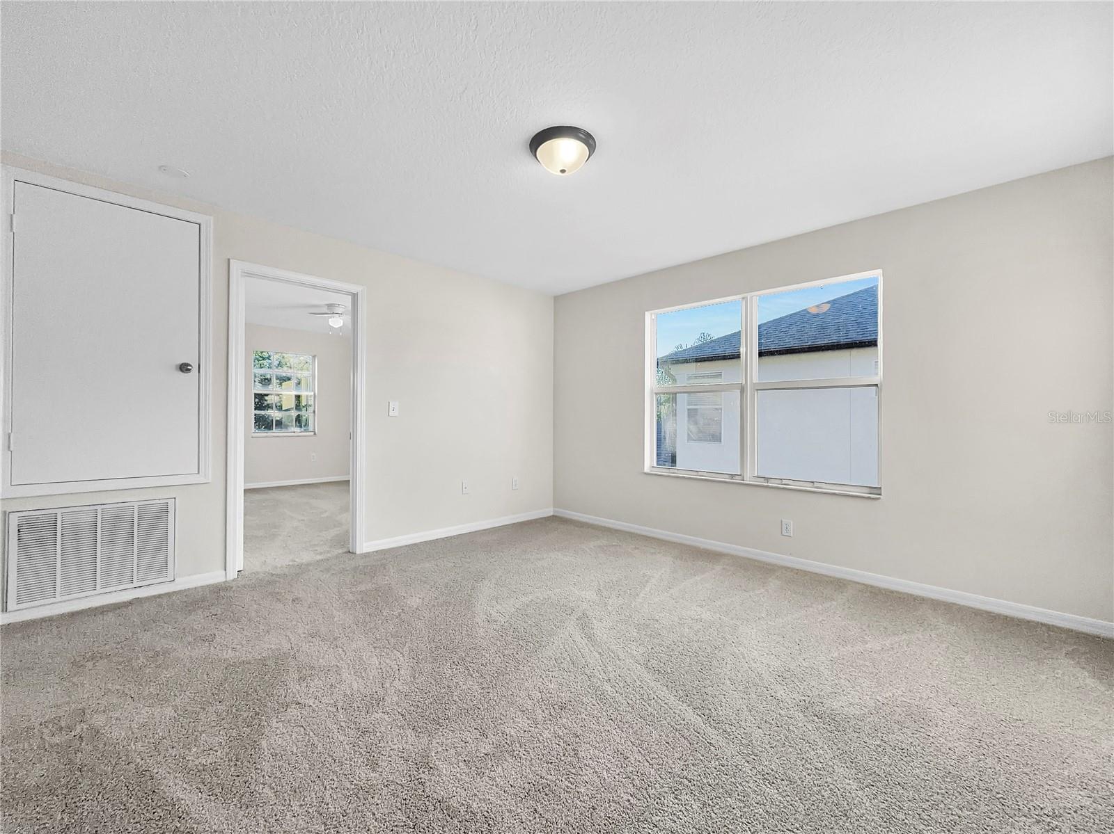 Image 17 of 29 For 13529 Fladgate Mark Drive