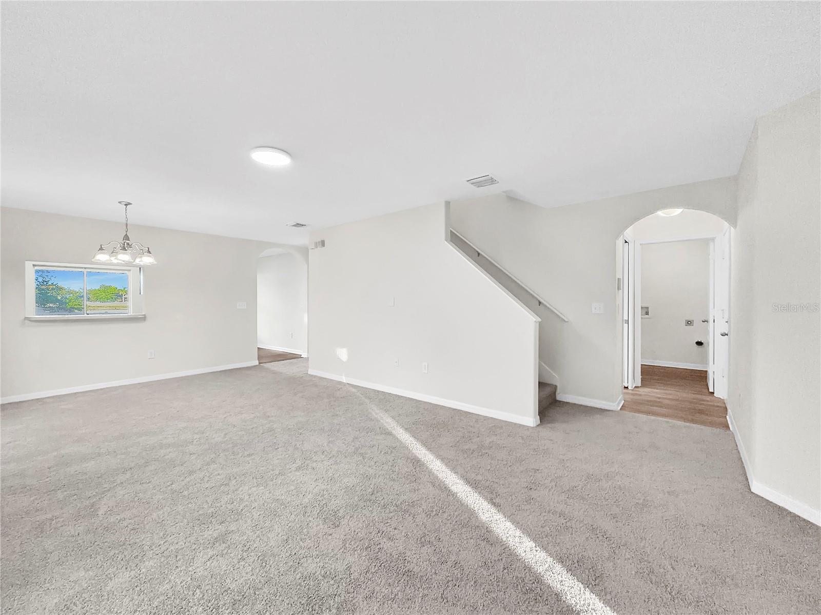 Image 3 of 29 For 13529 Fladgate Mark Drive