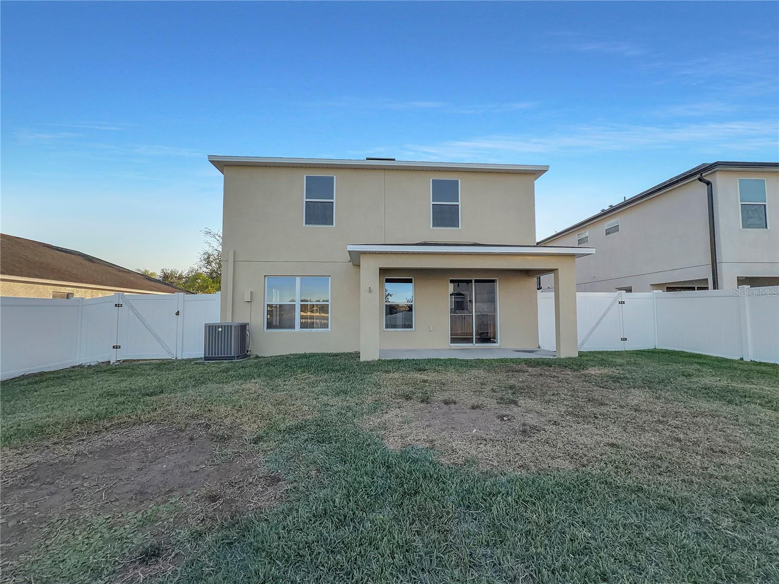 Image 5 of 29 For 13529 Fladgate Mark Drive