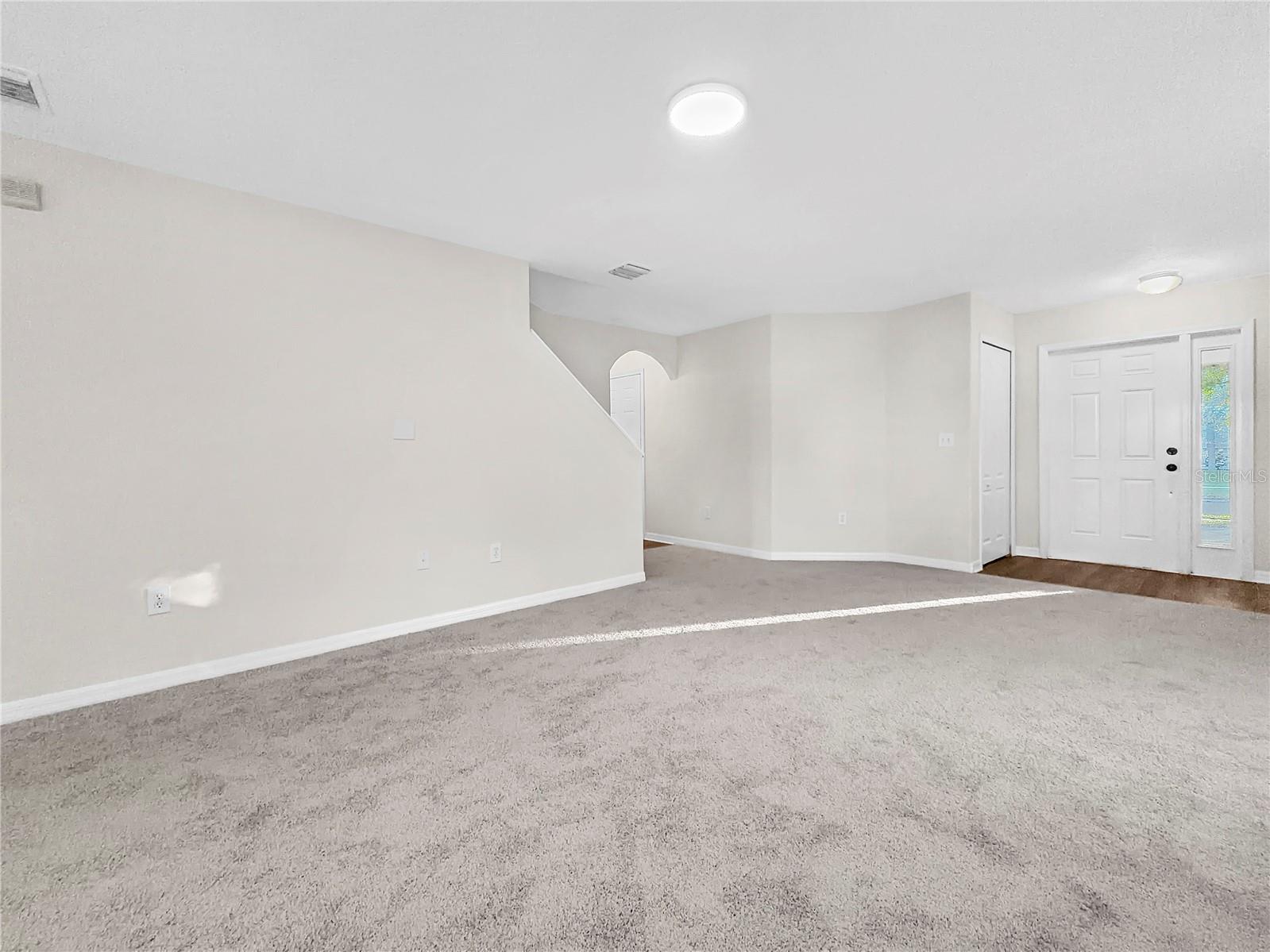 Image 9 of 29 For 13529 Fladgate Mark Drive