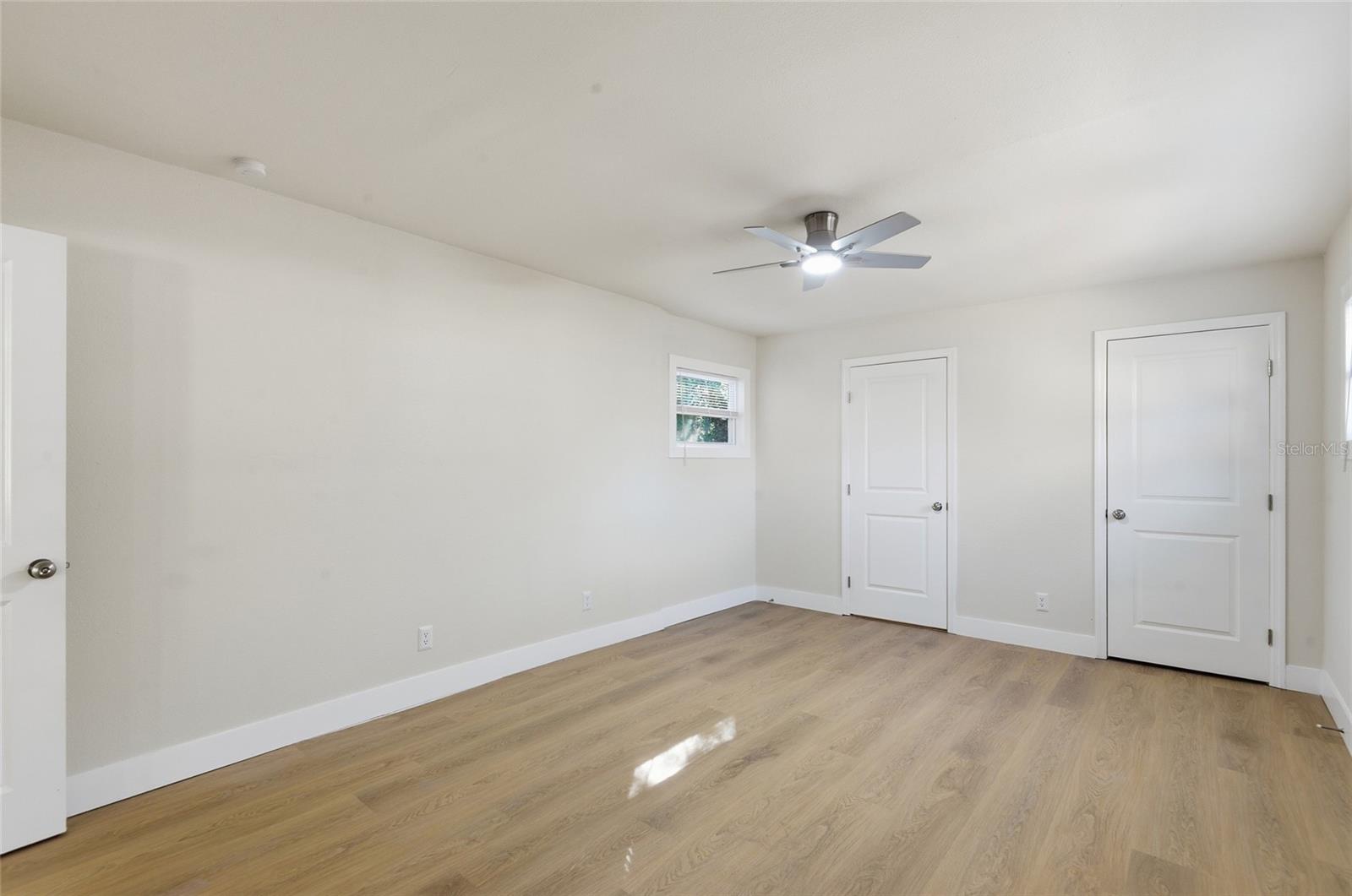 Image 16 of 29 For 845 20th Street