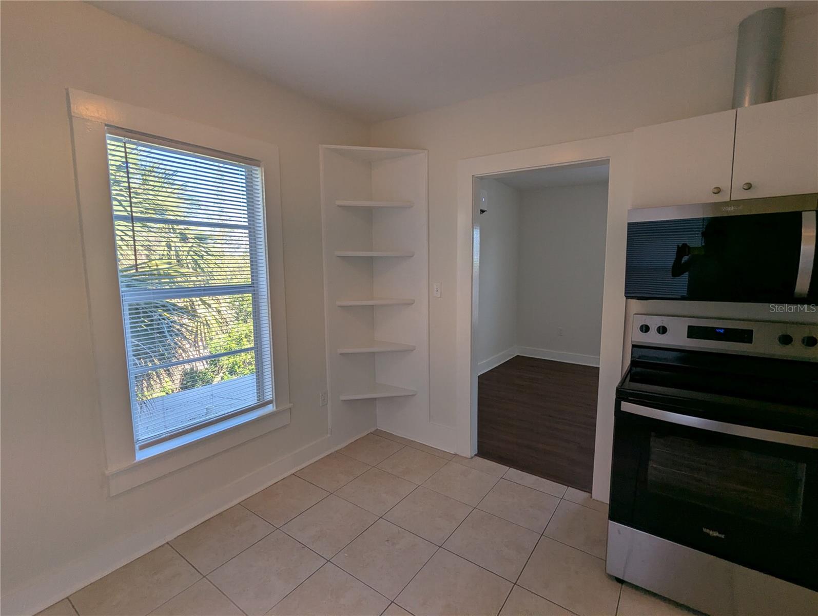 Image 17 of 31 For 127 Peninsula  3