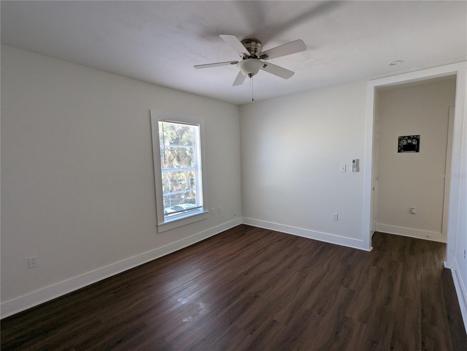 Image 26 of 31 For 127 Peninsula  3