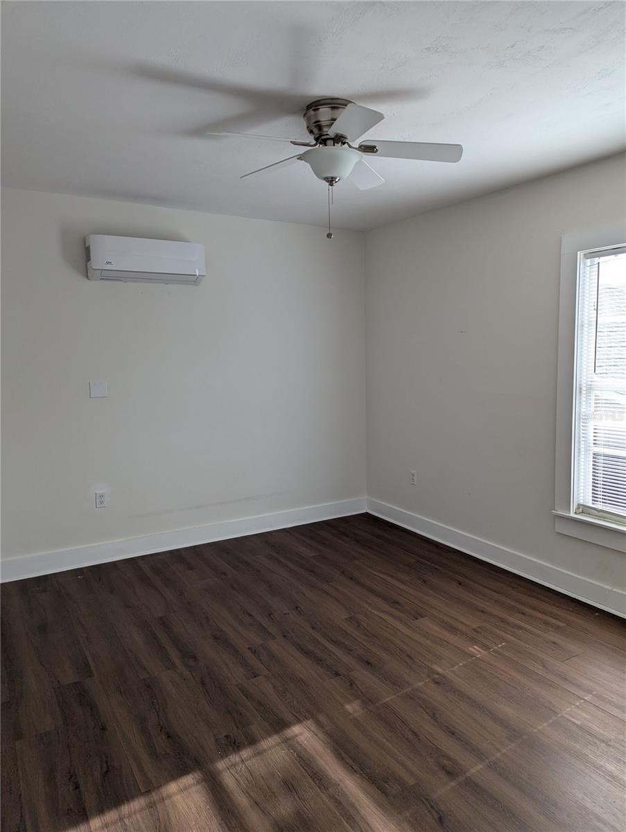 Image 5 of 11 For 127 Peninsula  3