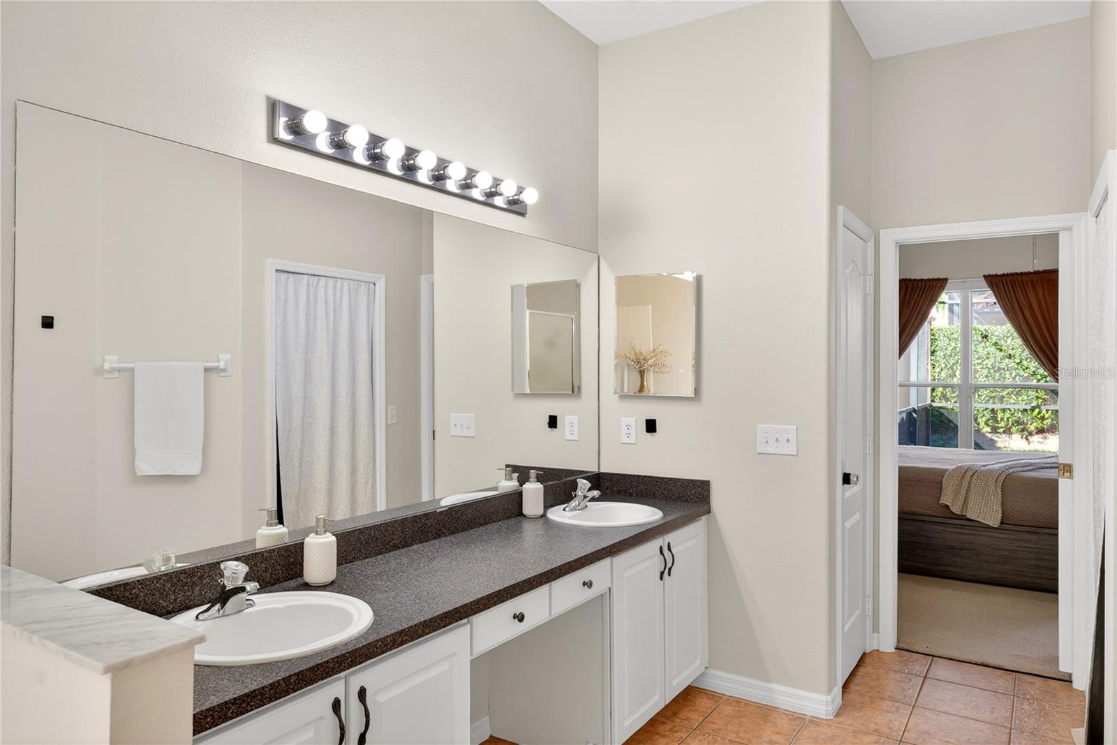 Image 32 of 65 For 650 Tuscan Hills Blvd