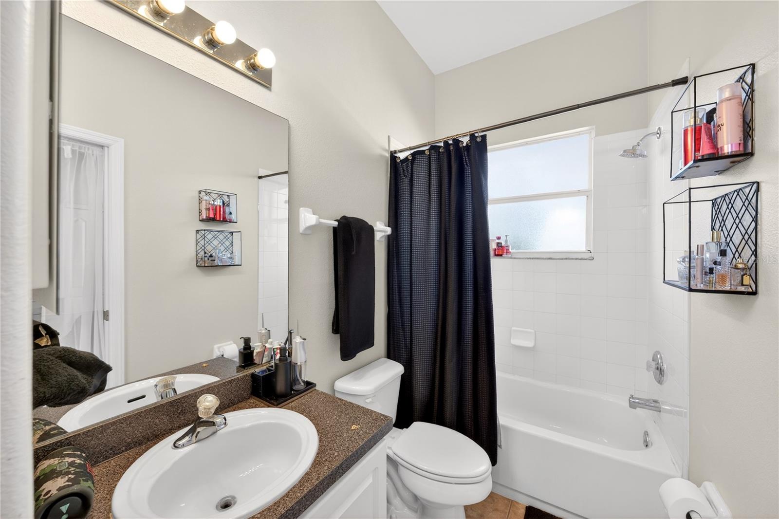 Image 37 of 65 For 650 Tuscan Hills Blvd