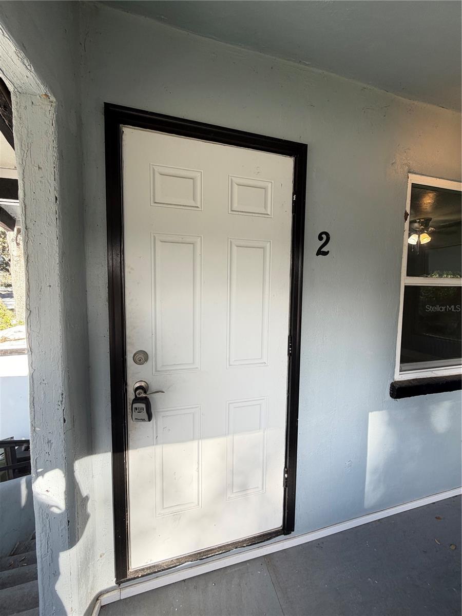 Image 2 of 11 For 633 Florence Street 2