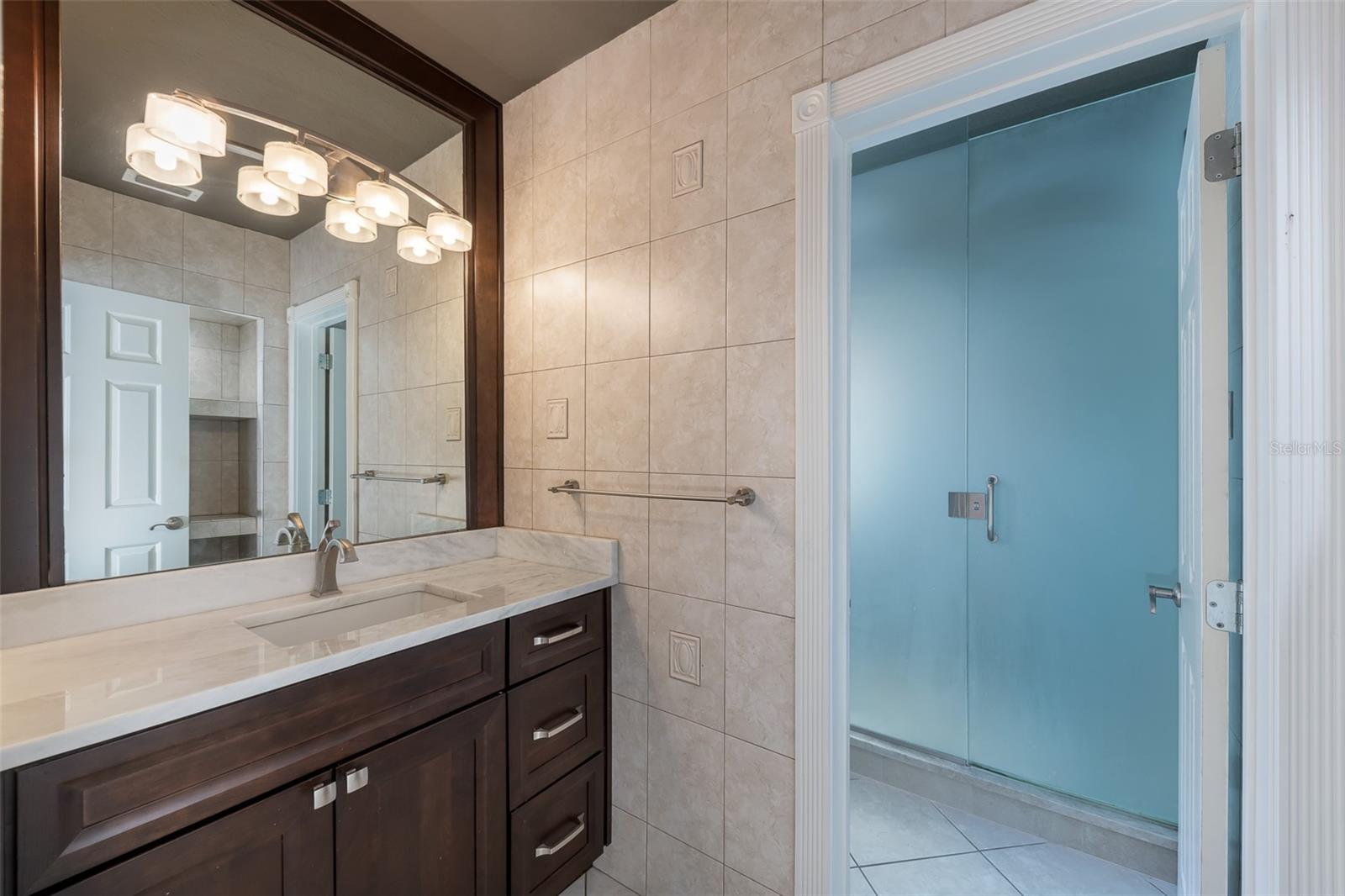 Image 32 of 53 For 5331 Vista Club Run