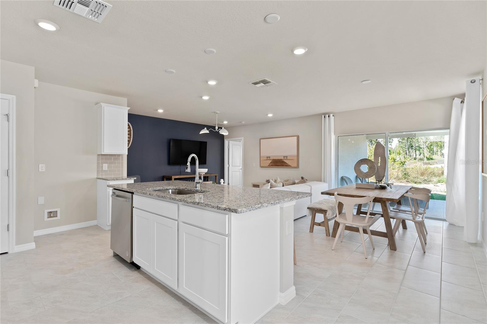 Image 4 of 28 For 3726 Haddon Avenue