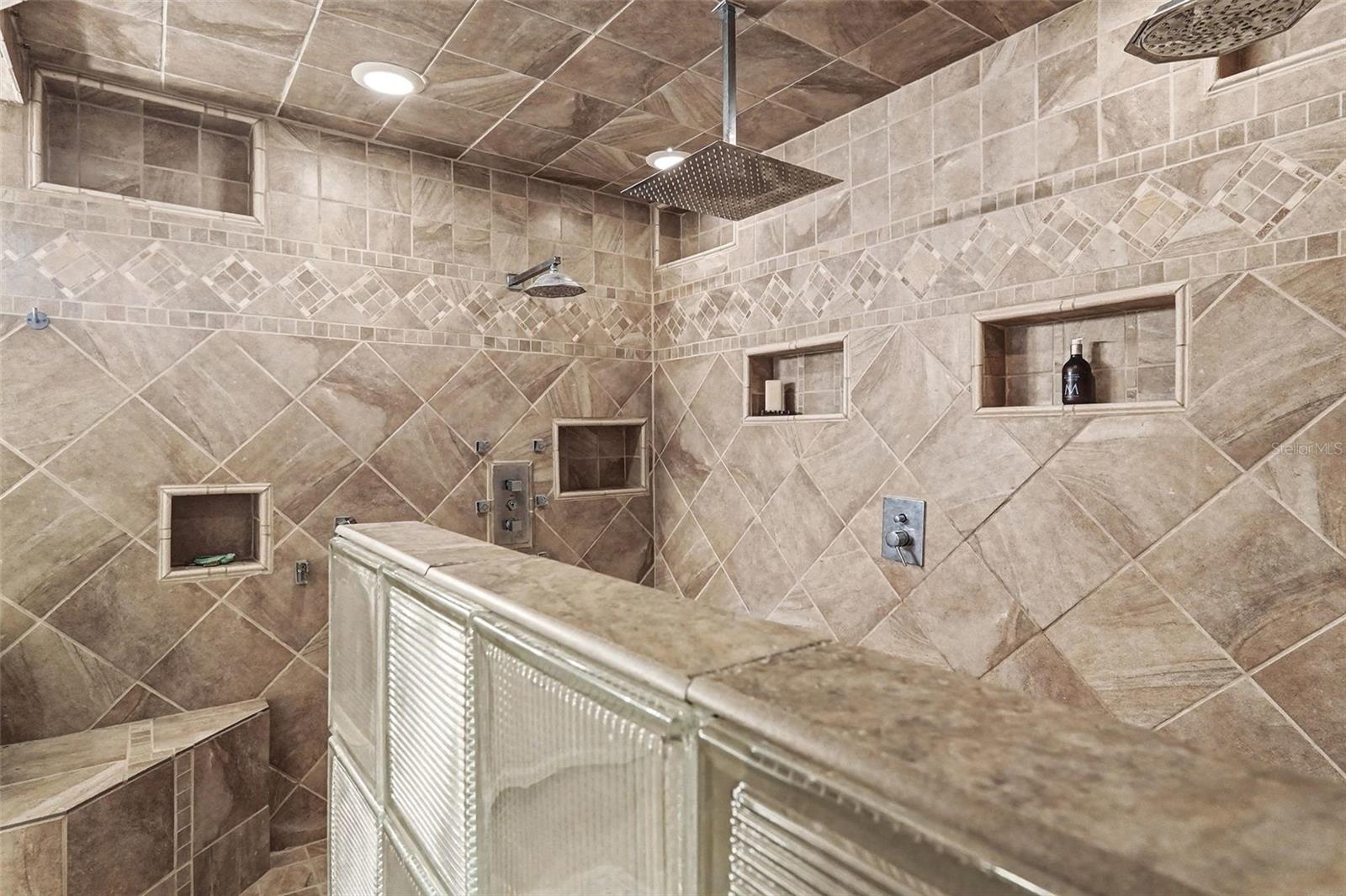 Image 5 of 27 For 1777 Van Allen Circle