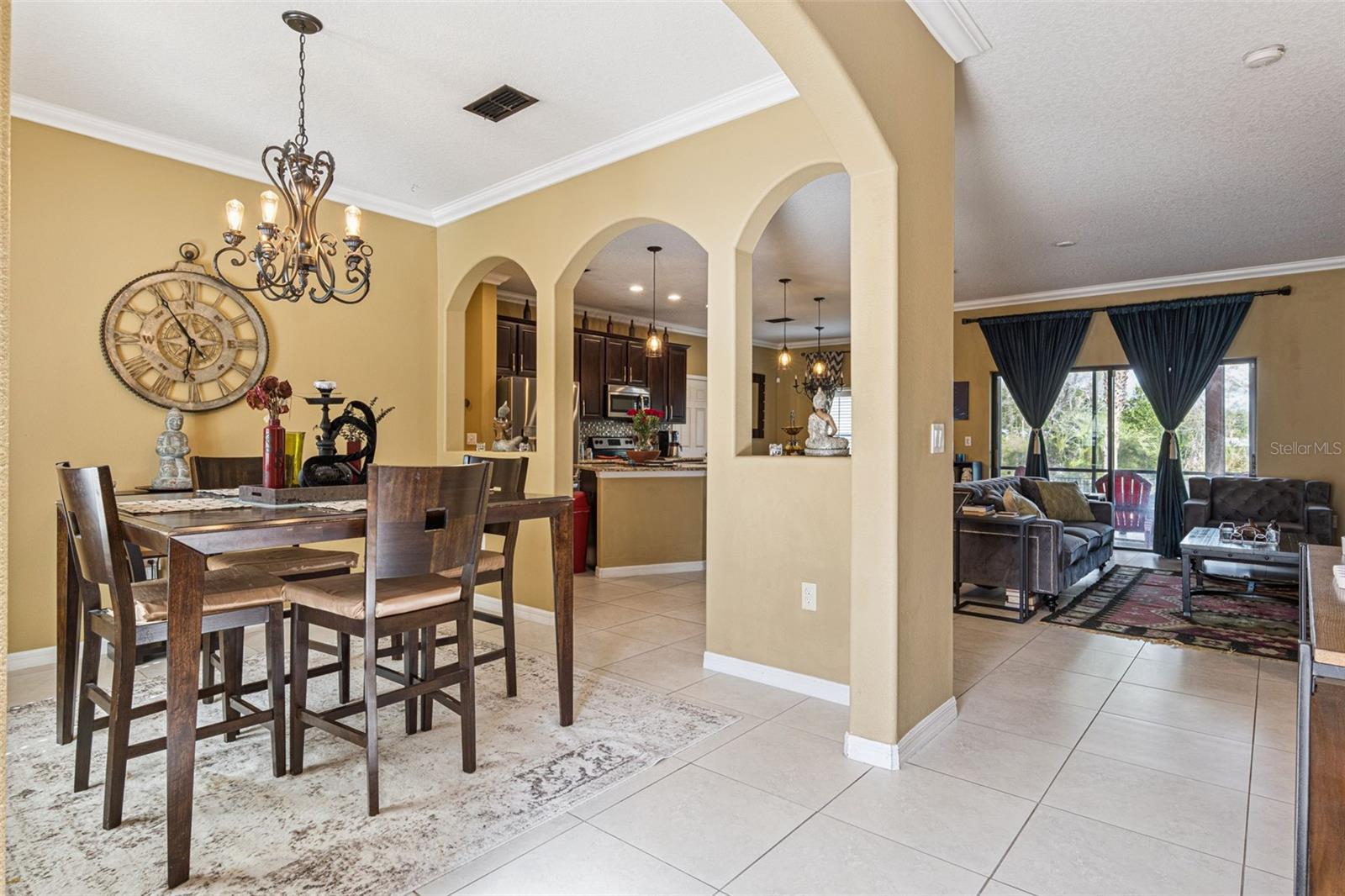 Image 3 of 40 For 116 Verde Way