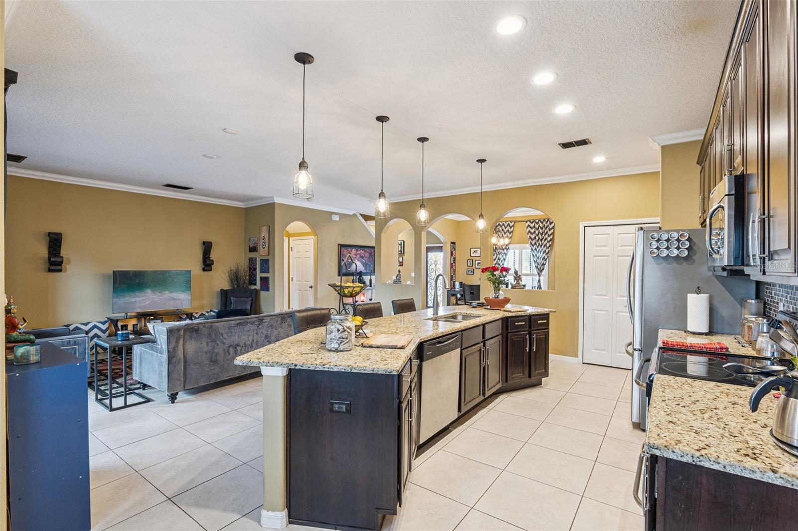 Image 7 of 40 For 116 Verde Way