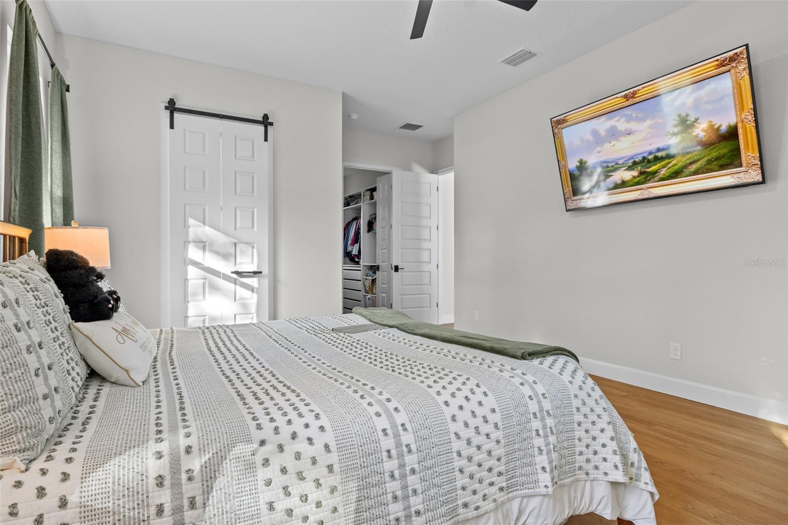 Image 21 of 72 For 19604 Ralston Street