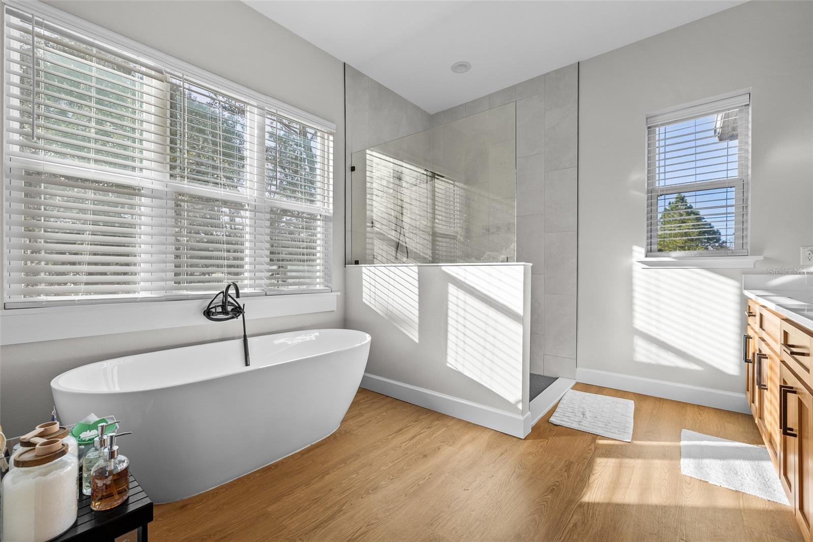 Image 22 of 72 For 19604 Ralston Street