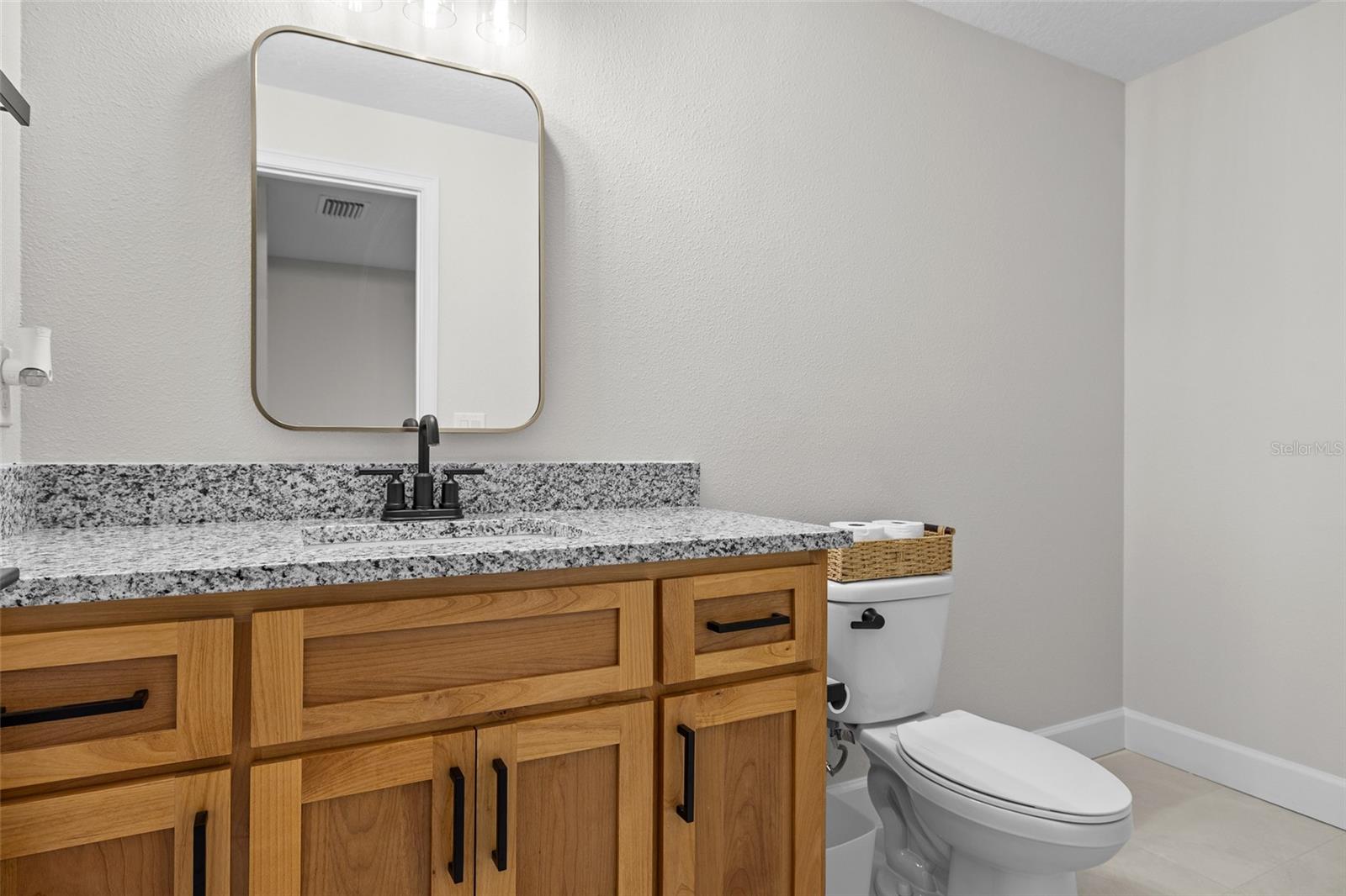 Image 34 of 72 For 19604 Ralston Street