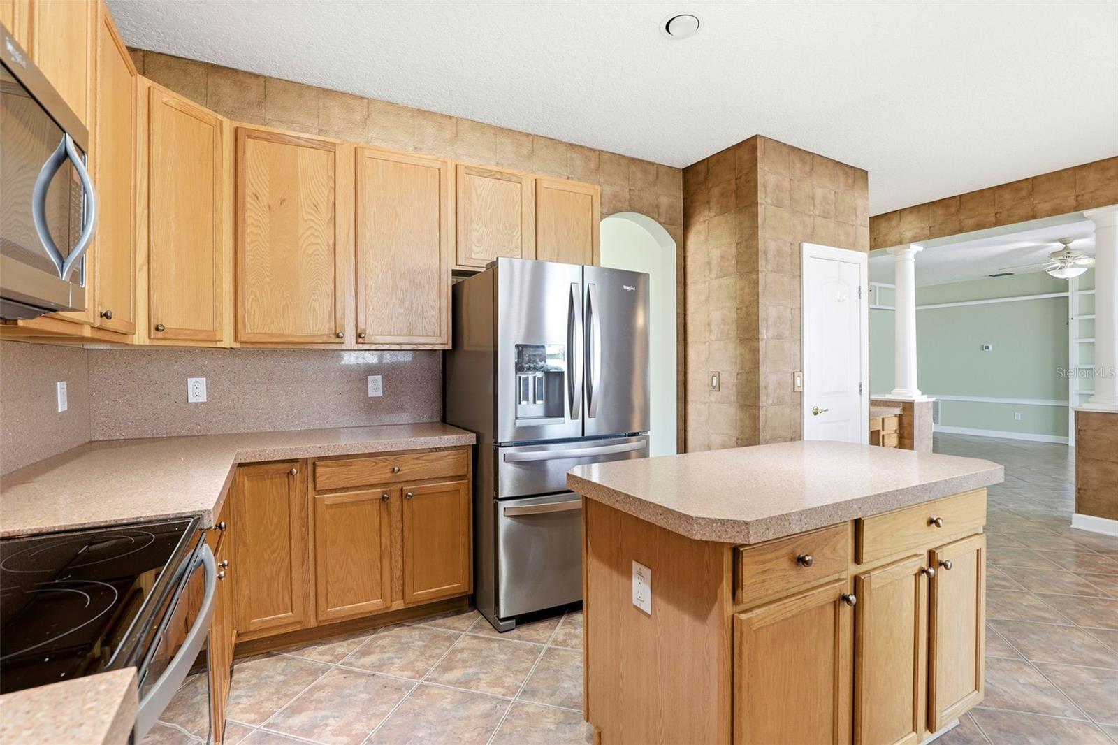 Image 23 of 63 For 294 Via Russo Lane