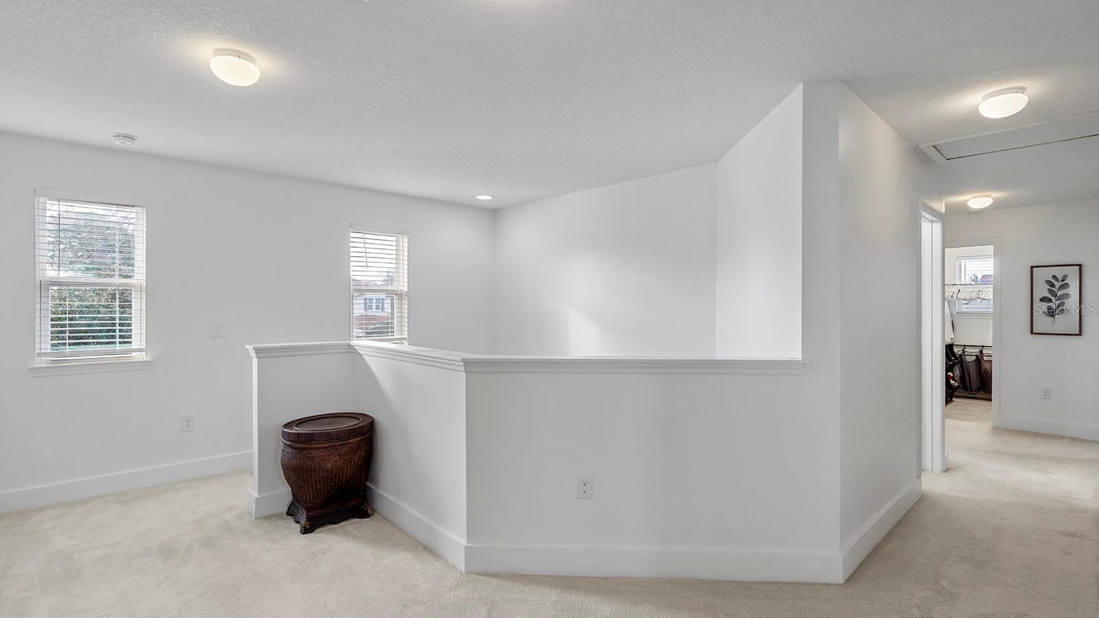 Image 22 of 36 For 11525 Chateaubriand Ave.