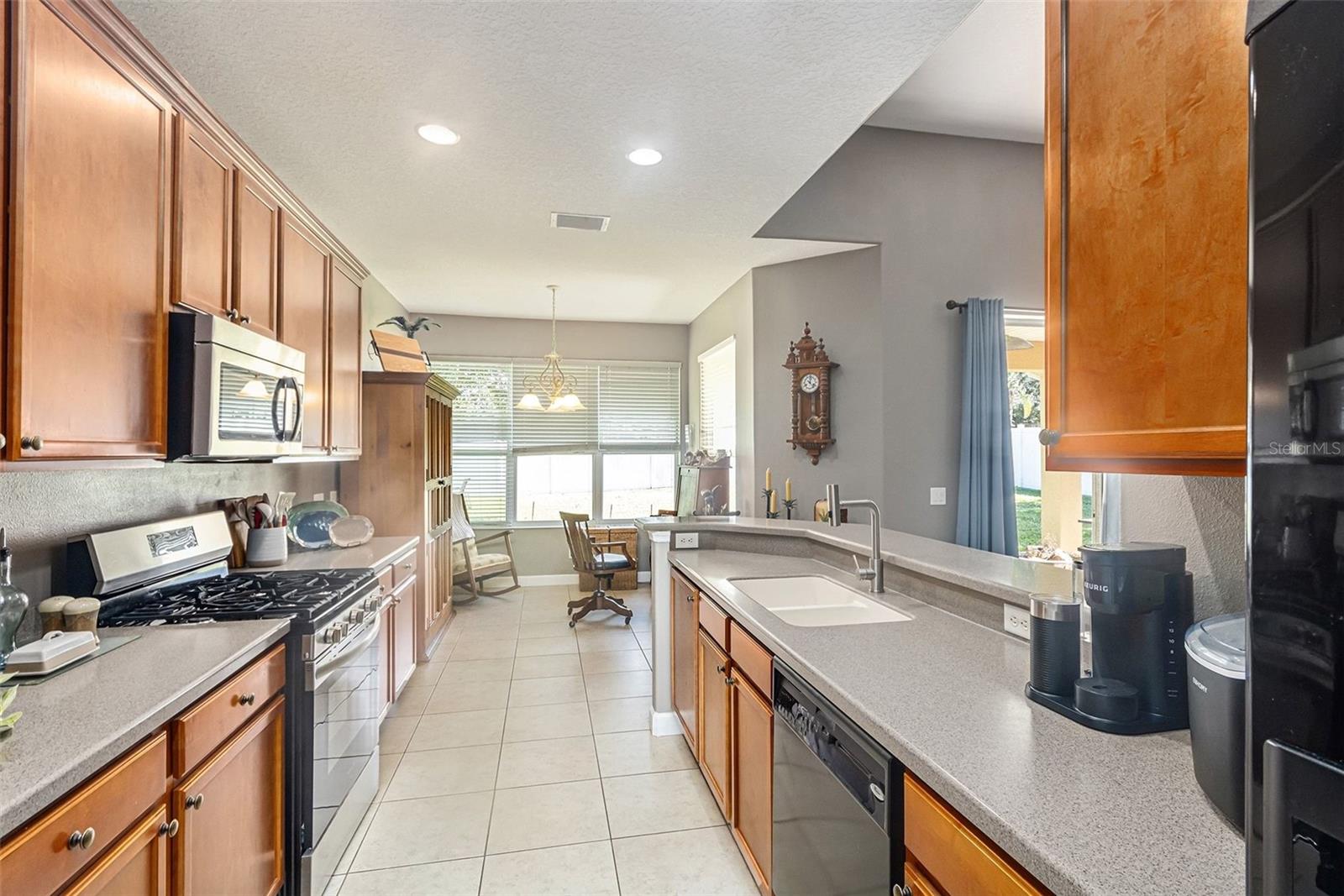 Image 11 of 29 For 36806 Winfield Court