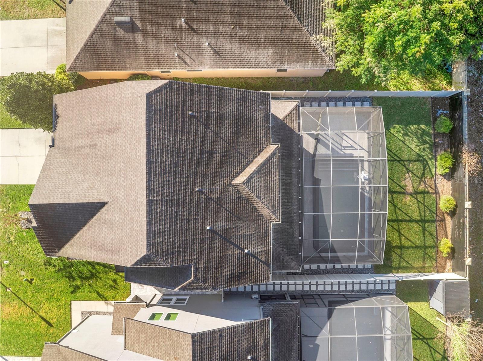 Image 10 of 59 For 684 Seven Oaks Boulevard