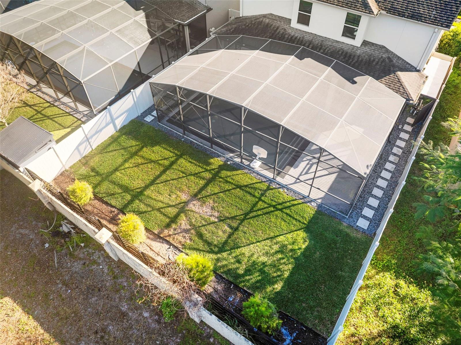 Image 12 of 59 For 684 Seven Oaks Boulevard