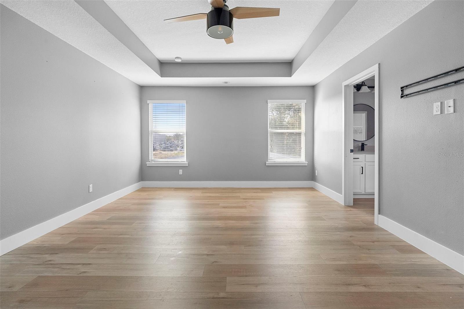 Image 44 of 59 For 684 Seven Oaks Boulevard