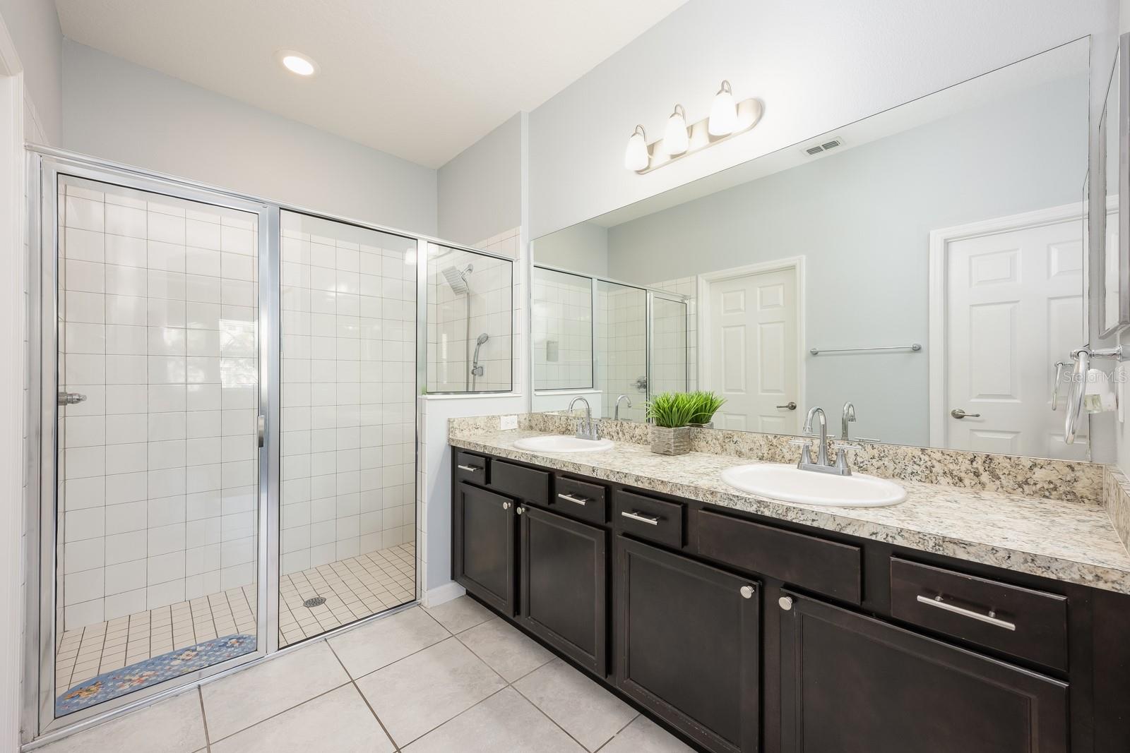 Image 12 of 23 For 1825 Shumard Avenue