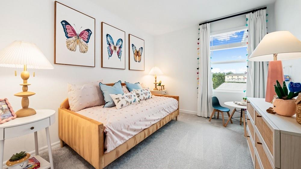 Image 15 of 24 For 715 Perth Drive